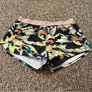 Women's Floral Print Shorts